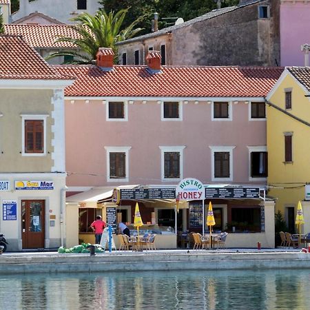 Apartments By The Sea Mali Lošinj Esterno foto